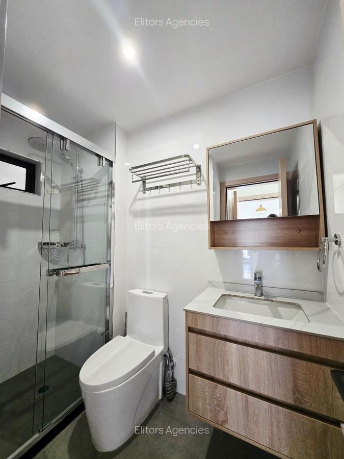 2 Bed Apartment with En Suite at Northland City - 13