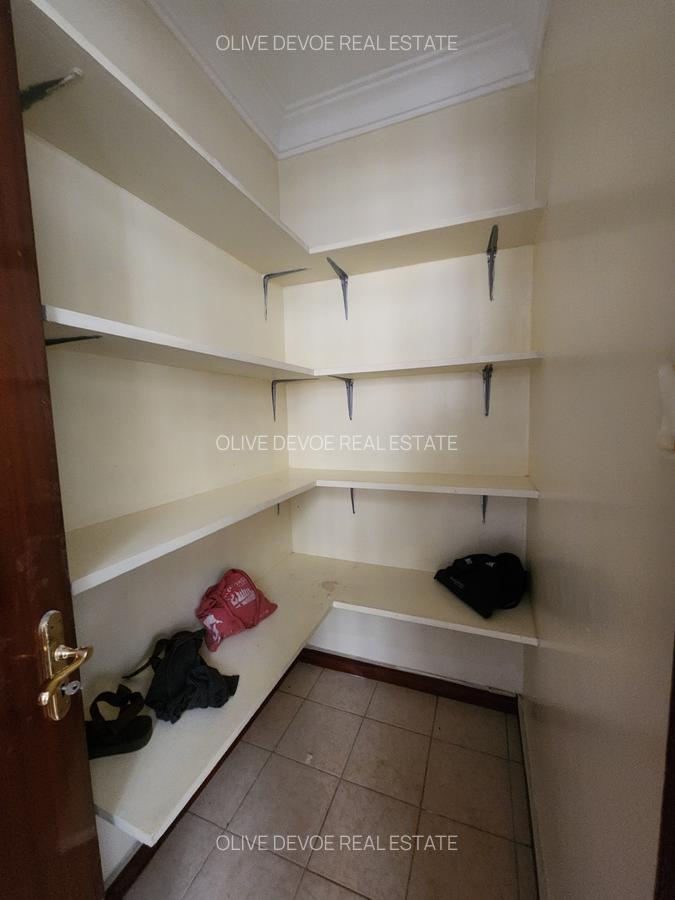 4 Bed Townhouse with En Suite in Kileleshwa - 10