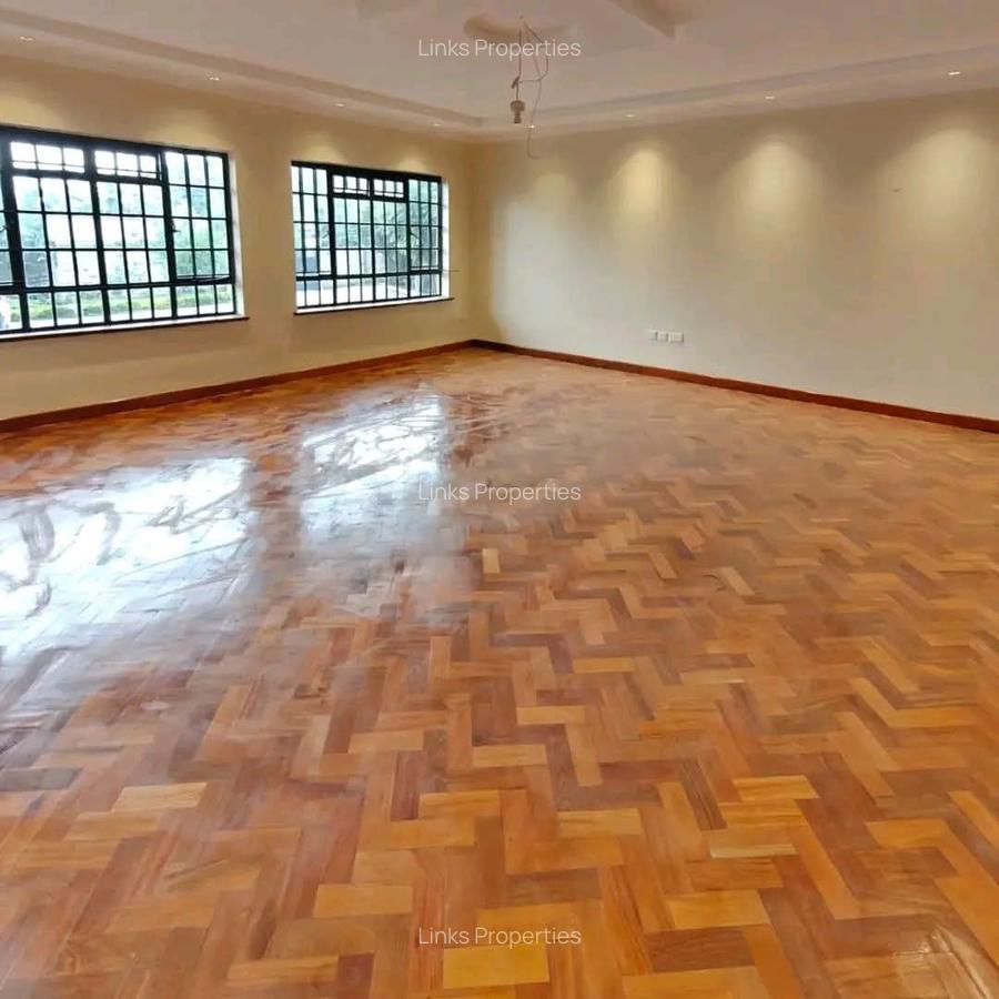 3 Bed House with En Suite at Karen - 8