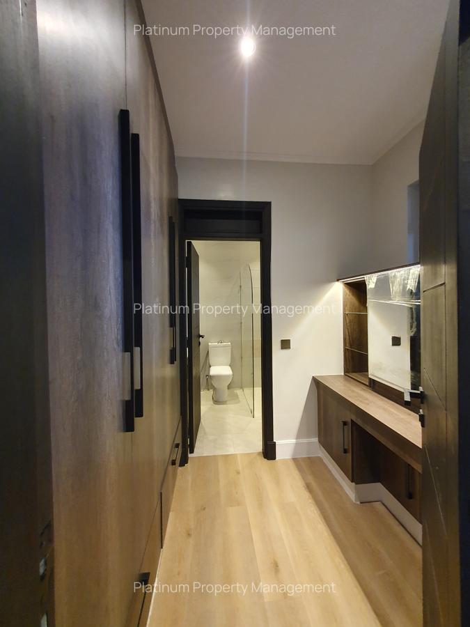 3 Bed House with En Suite at United Nations Avenue - 12