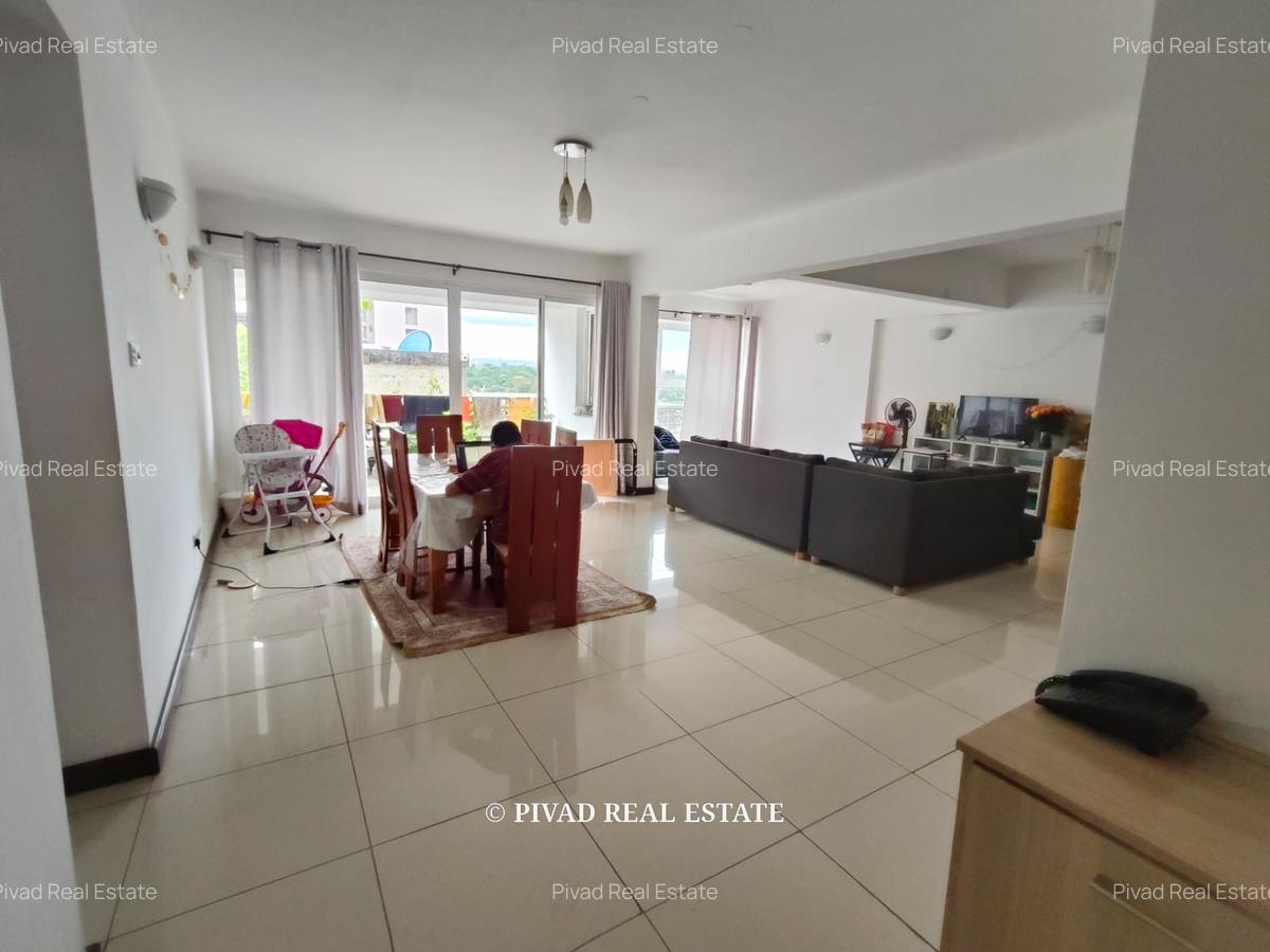 3 Bed Apartment with Backup Generator in Parklands - 3