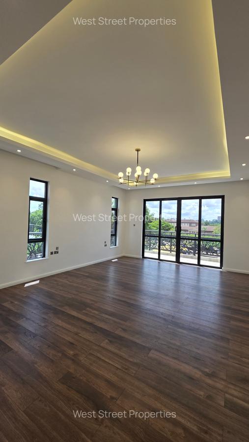 5 Bed Villa with En Suite at Mzima Spring - 16