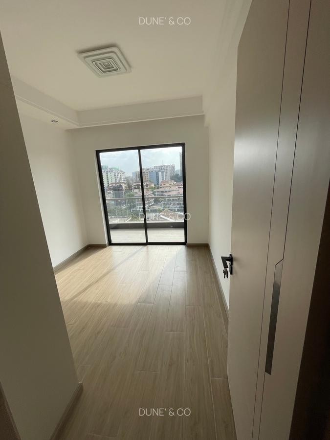 2 Bed Apartment with En Suite in Kilimani - 11