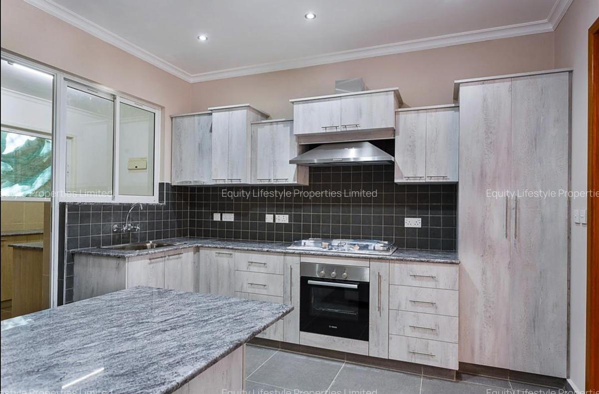 Serviced 3 Bed Apartment with En Suite in Riverside - 5