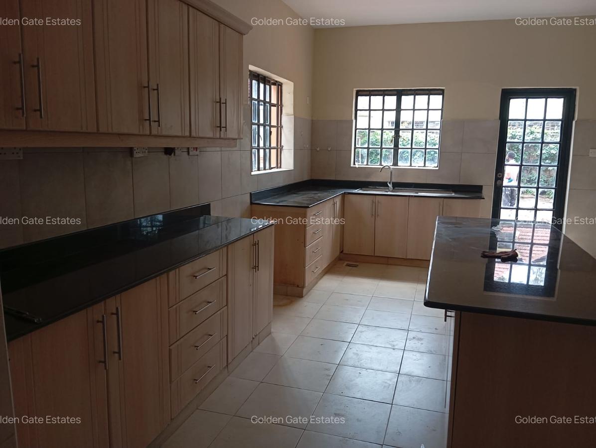 4 Bed House with En Suite in Karen - 10
