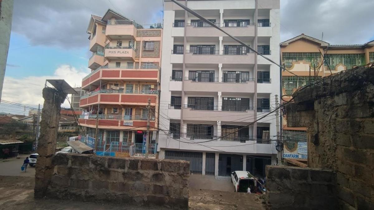 2,100 ft² Commercial Property with Service Charge Included at Kasarani Estate - 2