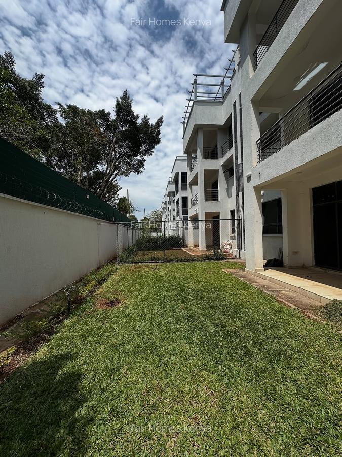 4 Bed Townhouse with En Suite at Convent Lane - 12