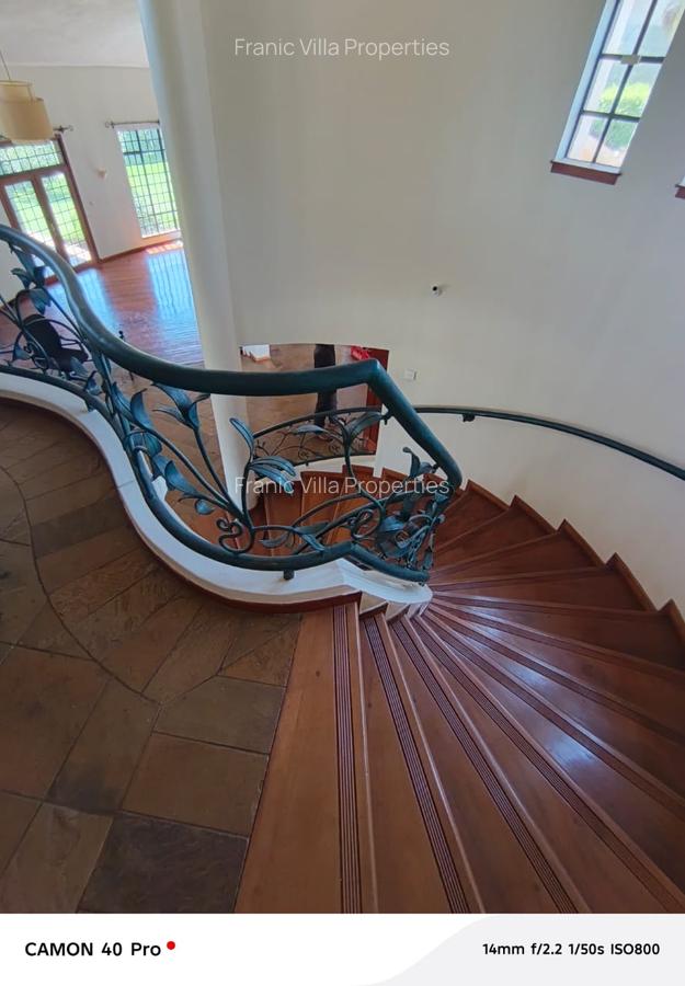 4 Bed House with En Suite at Runda - 16