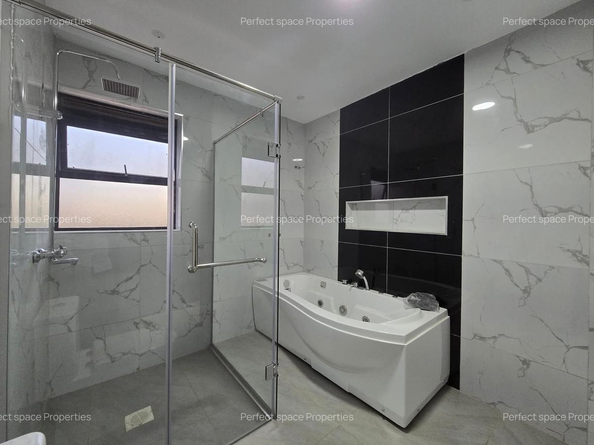 4 Bed Villa with En Suite in Ruiru - 17