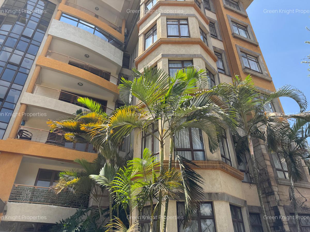 Serviced 3 Bed Apartment with En Suite in Kilimani - 11