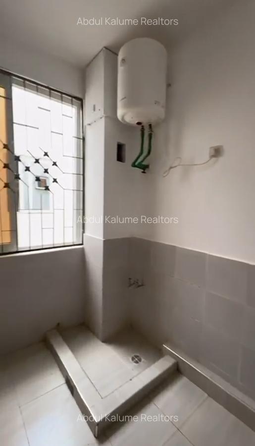 Serviced 2 Bed Apartment with En Suite at Nyali - 6
