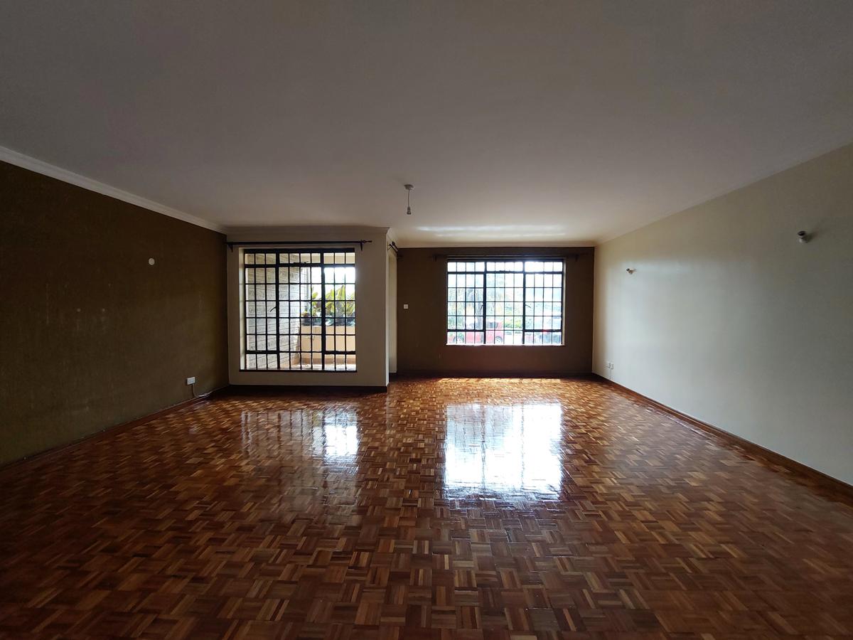 3 Bed Apartment with En Suite at Kingara Road - 12