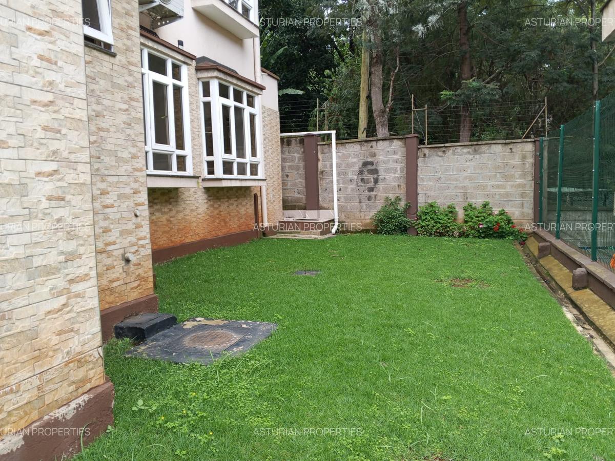 4 Bed Townhouse with En Suite in Lavington - 5