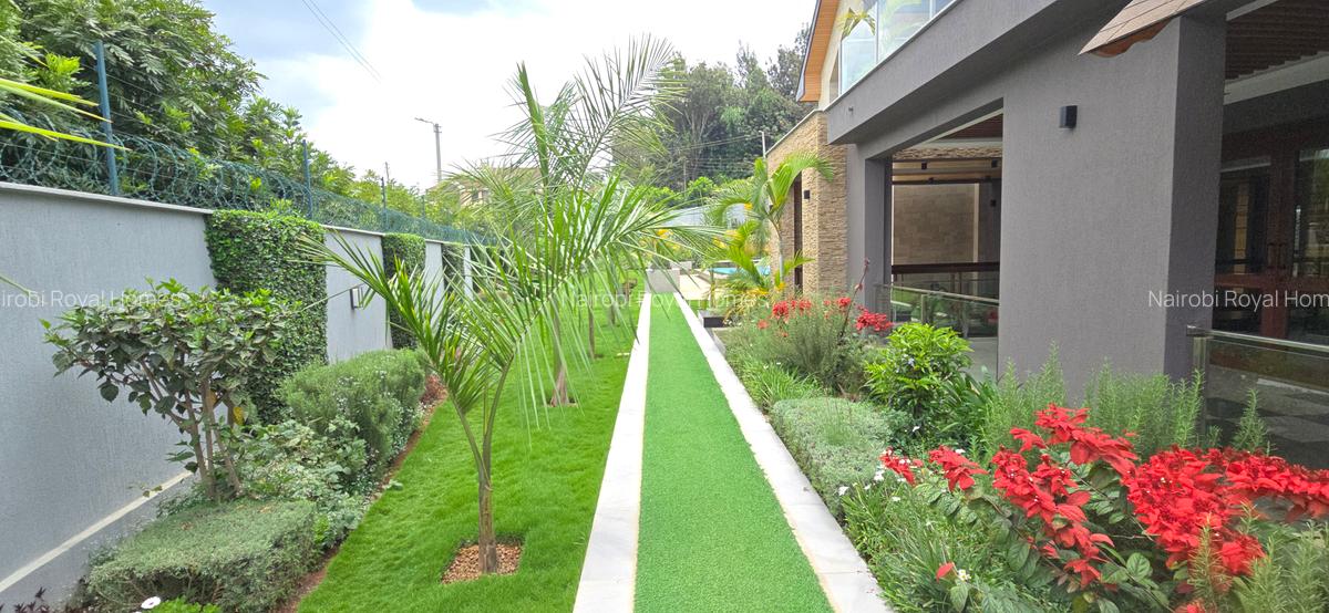 6 Bed House with En Suite at Runda Road - 3