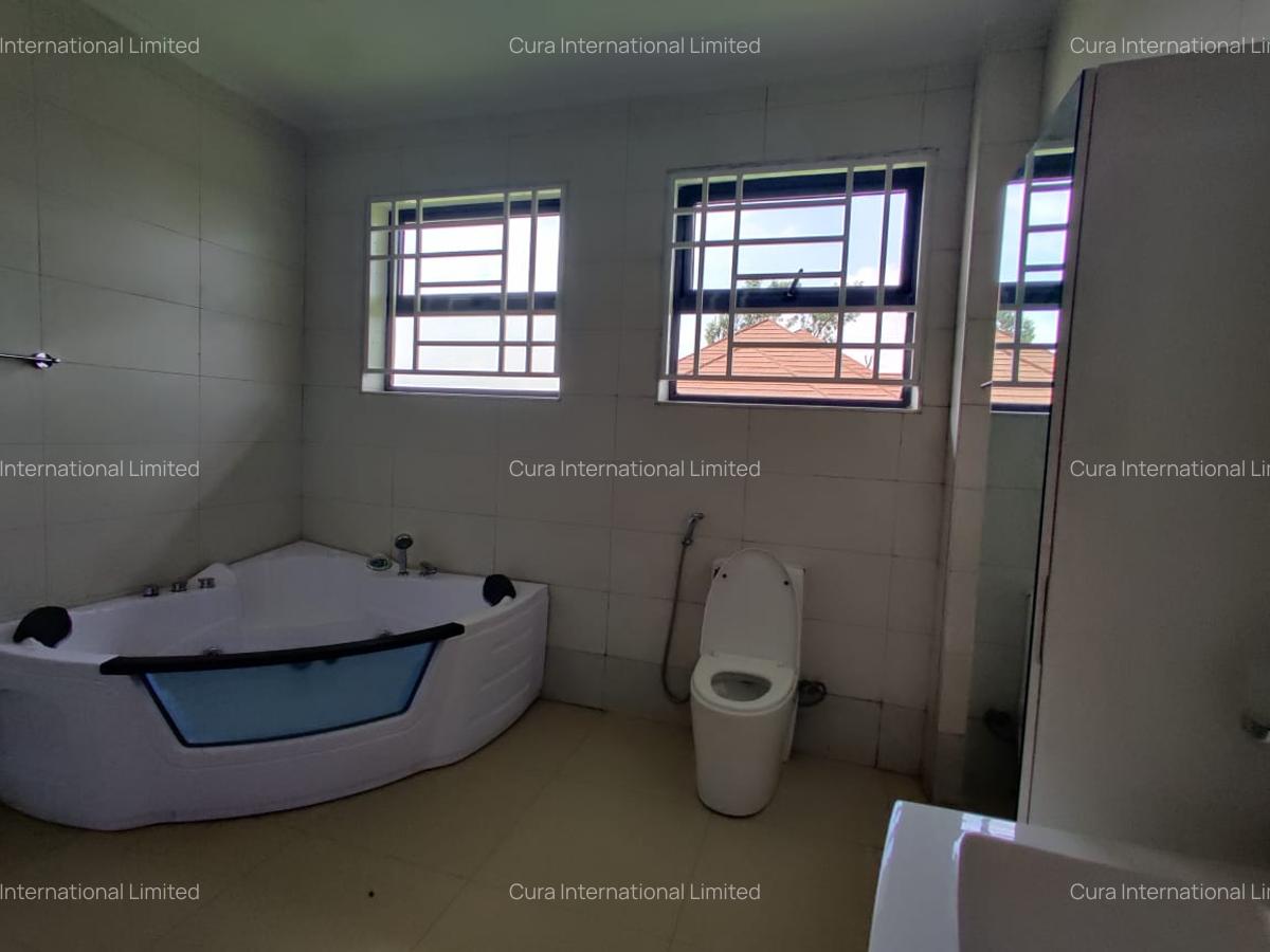 4 Bed Townhouse with En Suite in Kiambu Road - 6