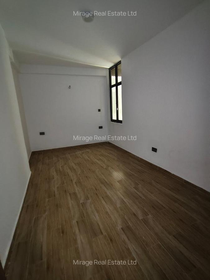 4 Bed Apartment with Staff Quarters in Parklands - 13