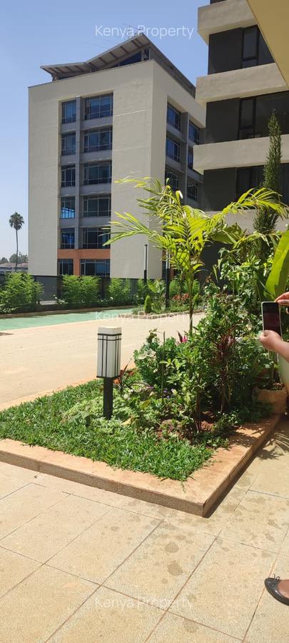 1 Bed Apartment with En Suite at Westlands Road - 1