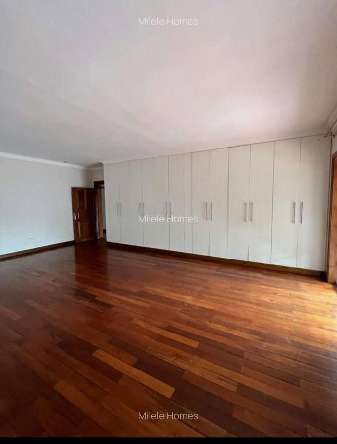 4 Bed Villa with En Suite at Mimosa - 13