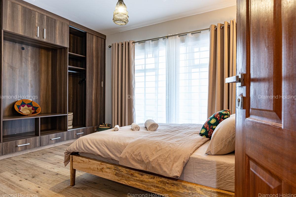 Serviced 2 Bed Apartment with En Suite in Kileleshwa - 8