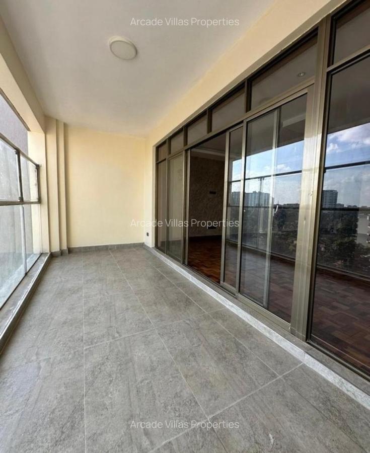 3 Bed Apartment with En Suite in Kileleshwa - 5