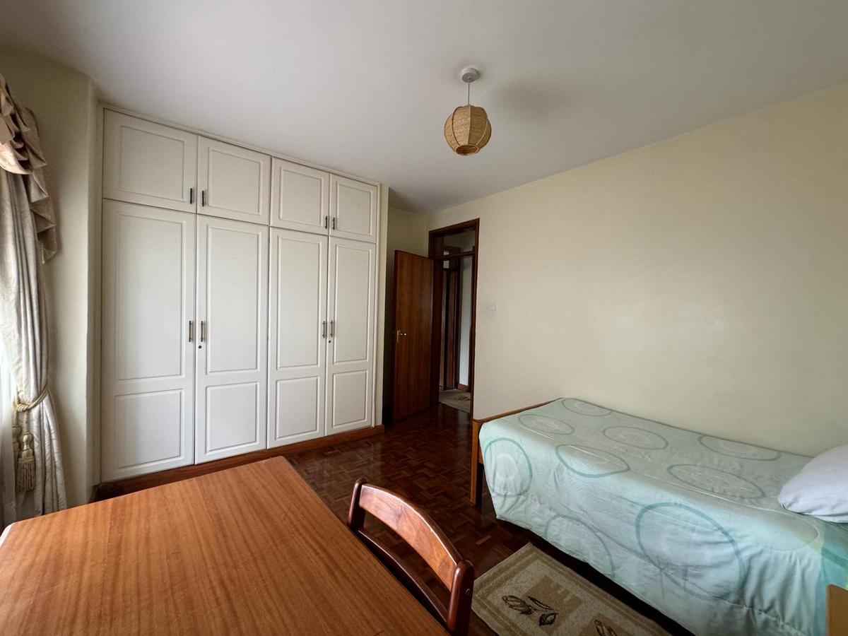 3 Bed Apartment with En Suite in Kilimani - 18