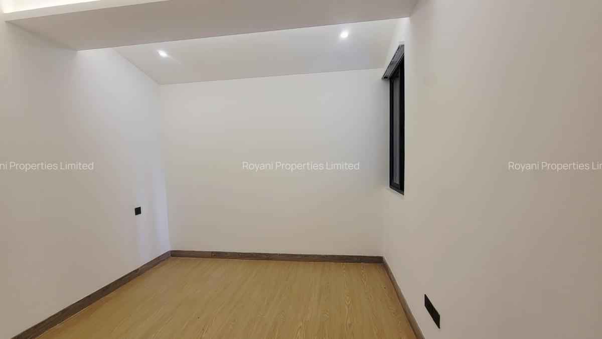 2 Bed Apartment with En Suite in Kilimani - 11