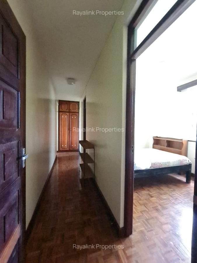 5 Bed House with En Suite at Nyari - 10