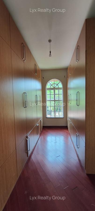 4 Bed Villa with En Suite in Karen - 10