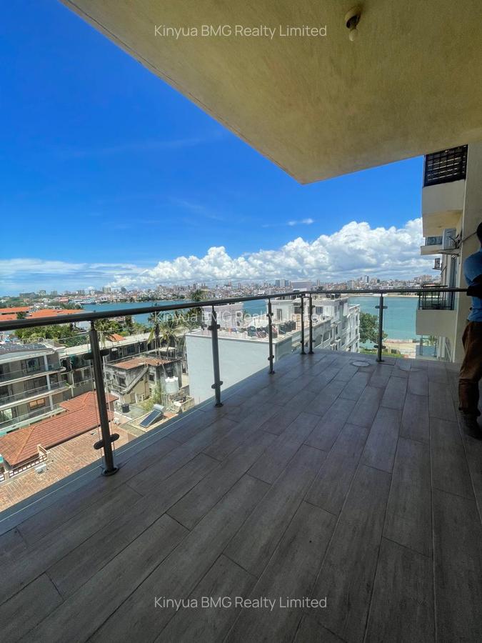 Serviced 3 Bed Apartment with En Suite in Nyali Area - 6