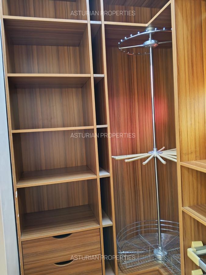 5 Bed Townhouse with En Suite in Lavington - 7