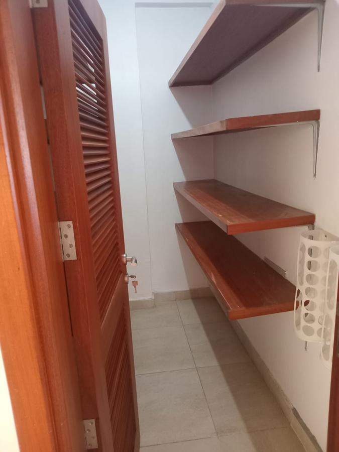 5 Bed Villa with En Suite at Convent Road - 12