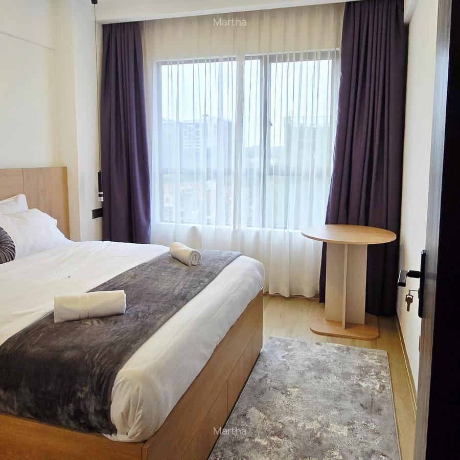 Serviced 1 Bed Apartment with Swimming Pool at Sports Rd - 10