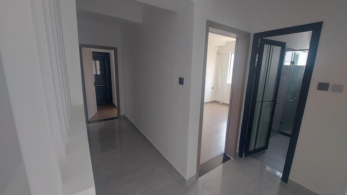 3 Bed Apartment with En Suite at Wood Avenue - 7