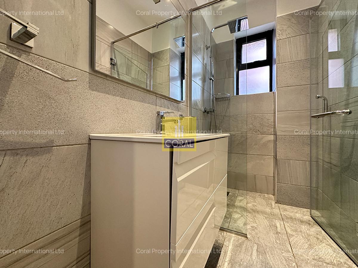 2 Bed Apartment in Parklands - 10