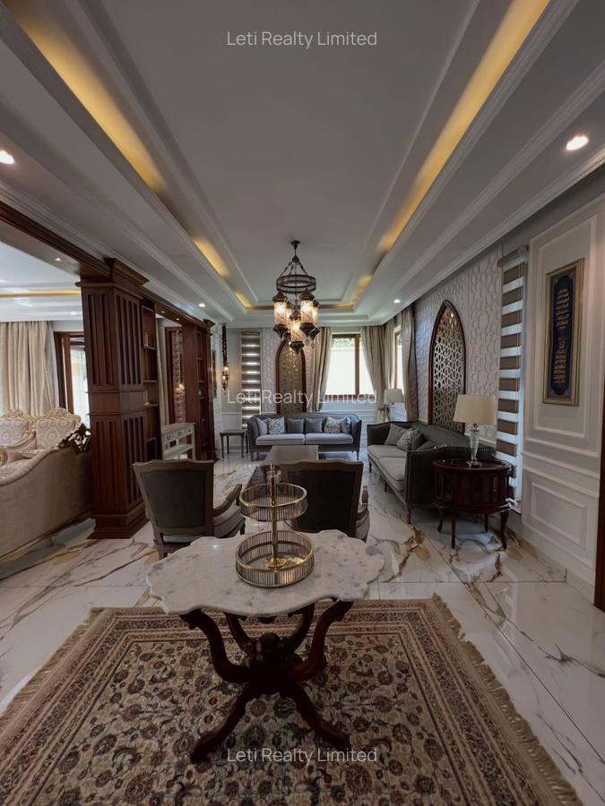 5 Bed Townhouse with En Suite in Lavington - 4