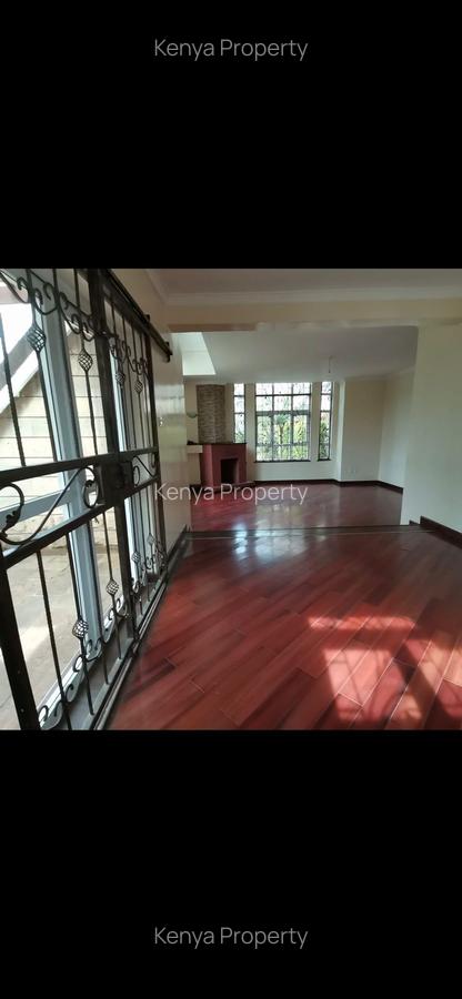 5 Bed Villa with En Suite at Oawshwika Road - 11