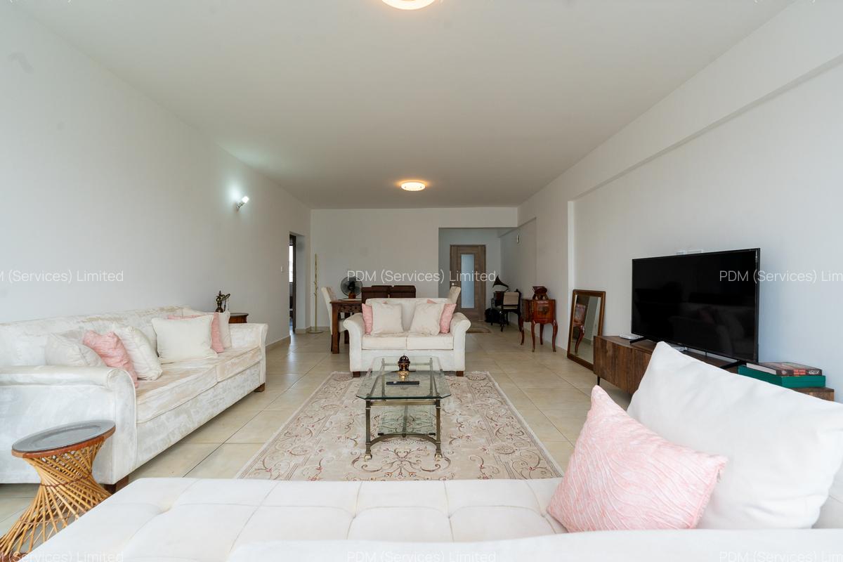 3 Bed Apartment with En Suite in Westlands Area - 3