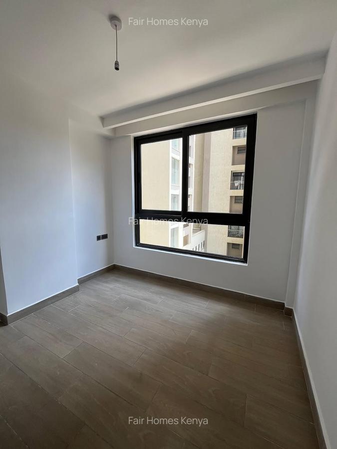 3 Bed Apartment with En Suite at Riverside Drive - 12