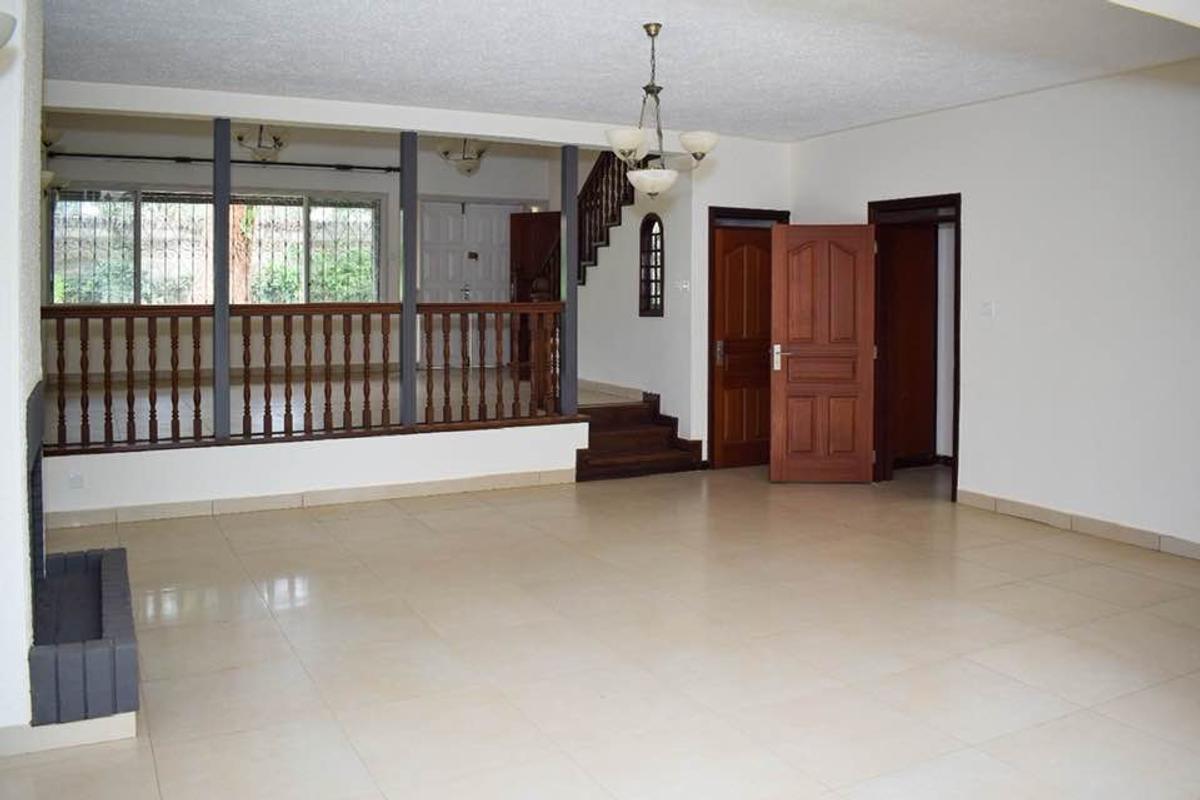 4 Bed Townhouse with En Suite in Muthaiga - 7