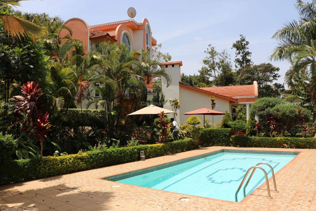 4 Bed House with En Suite in Westlands Area - 1
