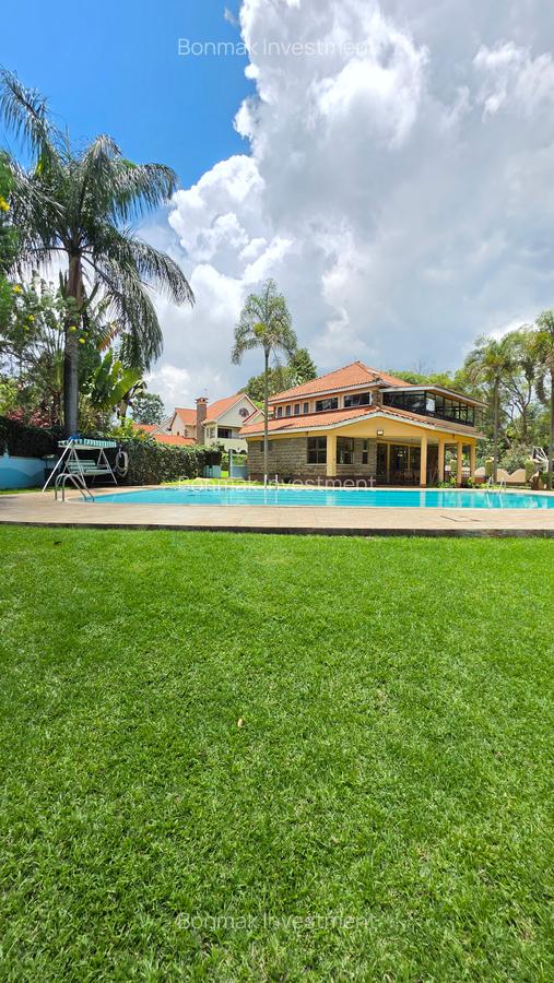 4 Bed Townhouse with En Suite at Lavington Green. - 7