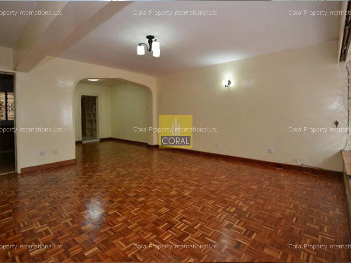 4 Bed Townhouse in Westlands Area - 15