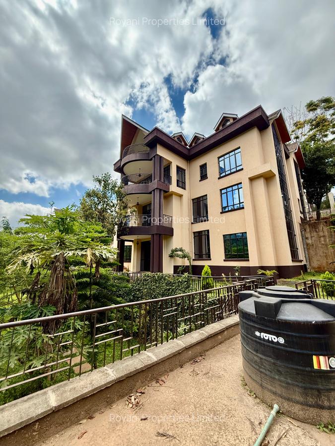 9 Bed House with En Suite in Rosslyn - 20