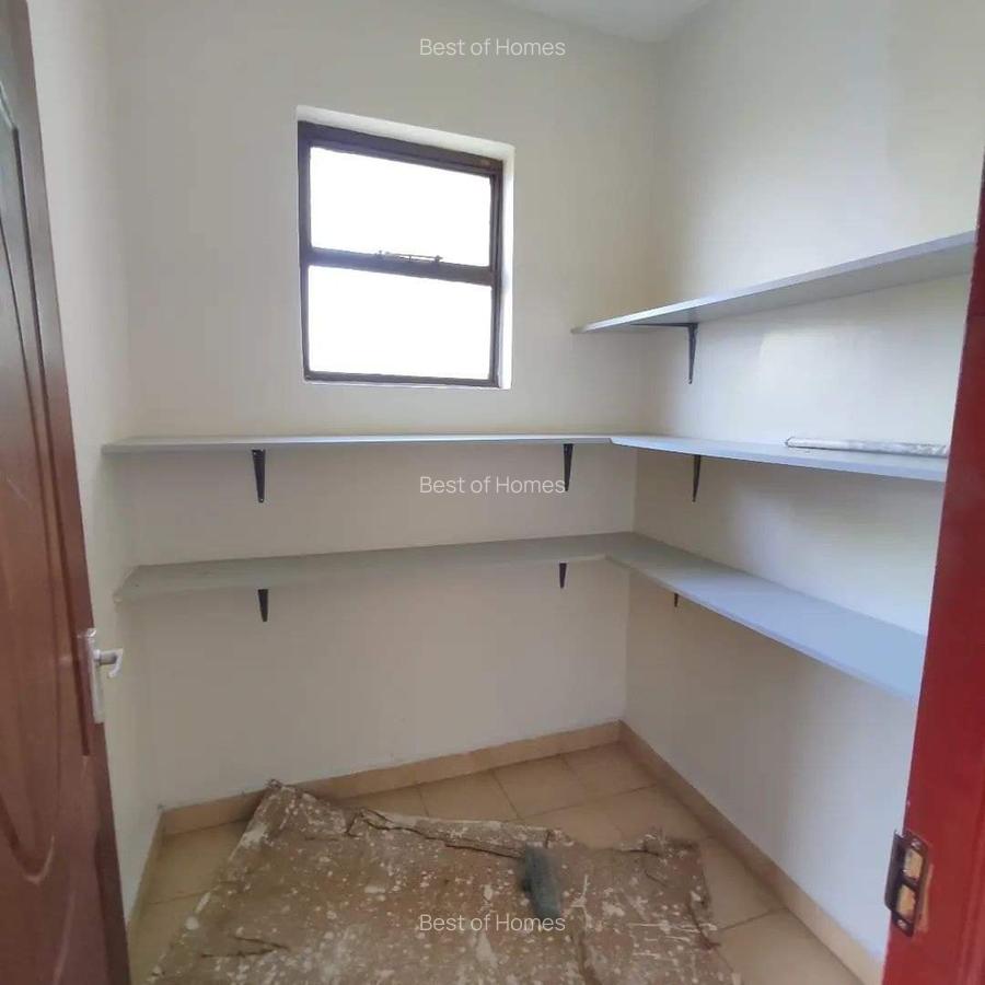 1 Bed Apartment with En Suite in Kilimani - 3