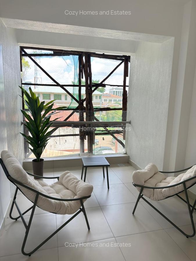 1 Bed Apartment with En Suite at Kilimani - 9