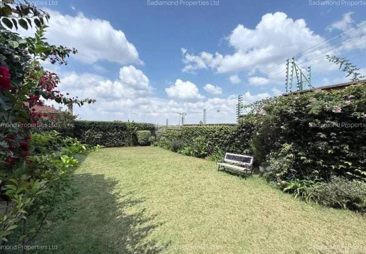 5 Bed Townhouse with En Suite in Kitisuru - 9