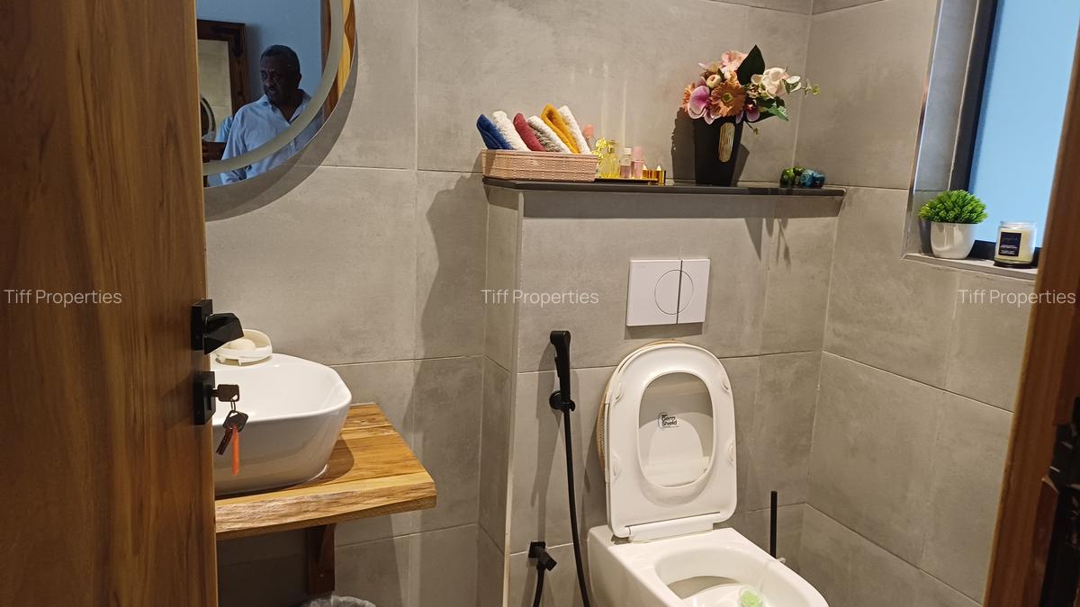 3 Bed Apartment in Spring Valley - 16