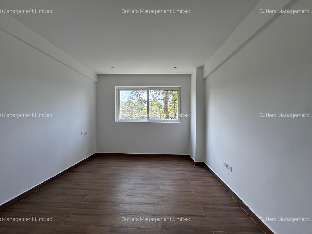 3 Bed Apartment with En Suite in General Mathenge - 15