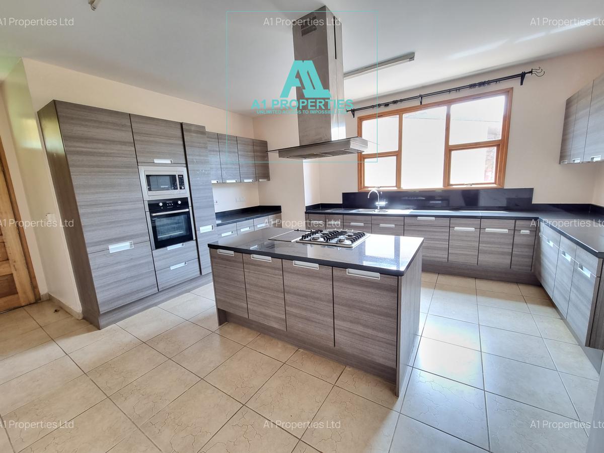 5 Bed Townhouse in Karen - 6