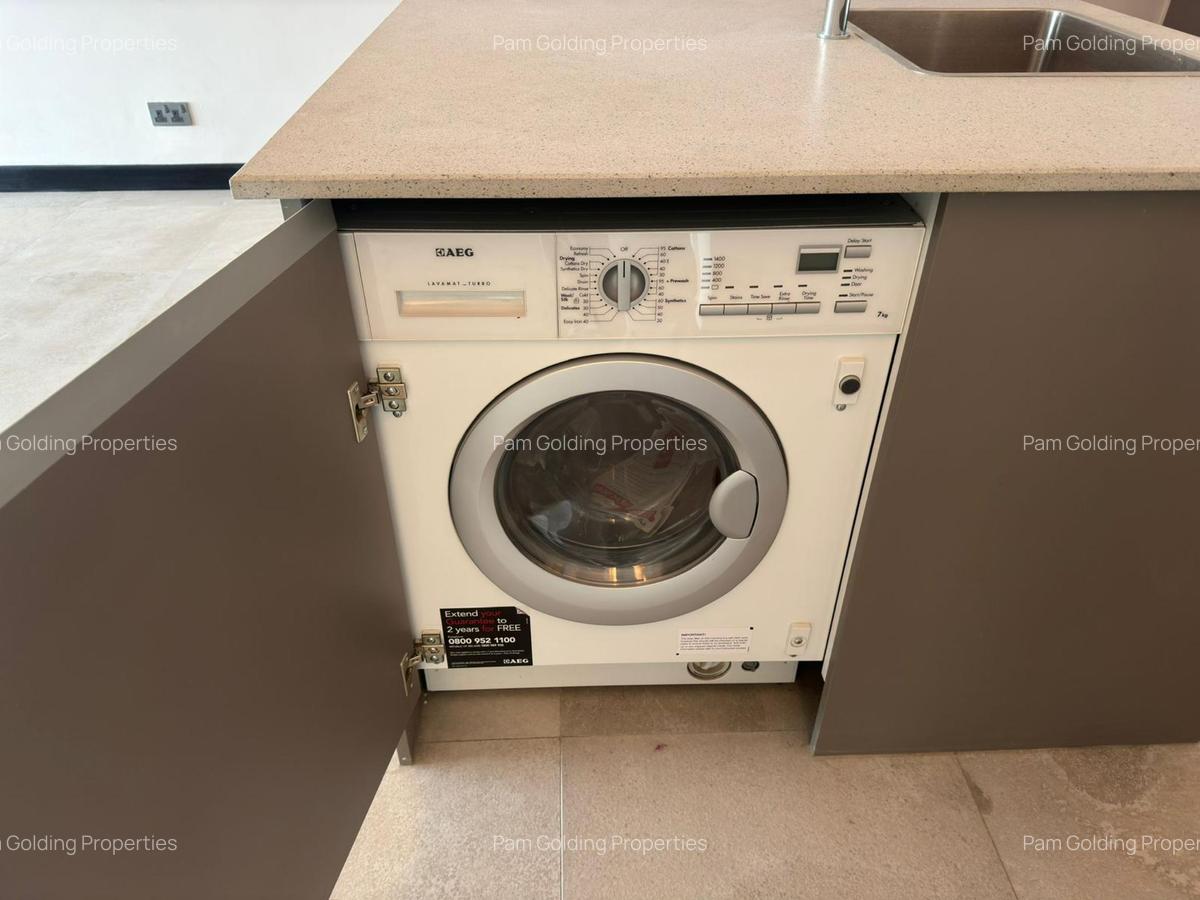 2 Bed Apartment with En Suite at Church Road - 8